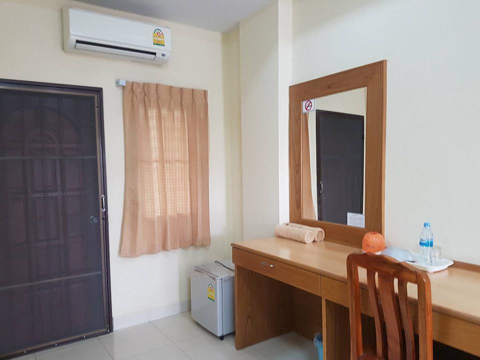 Jj Palace เจเจ พาเลซ Ban Si Than Екстер'єр фото